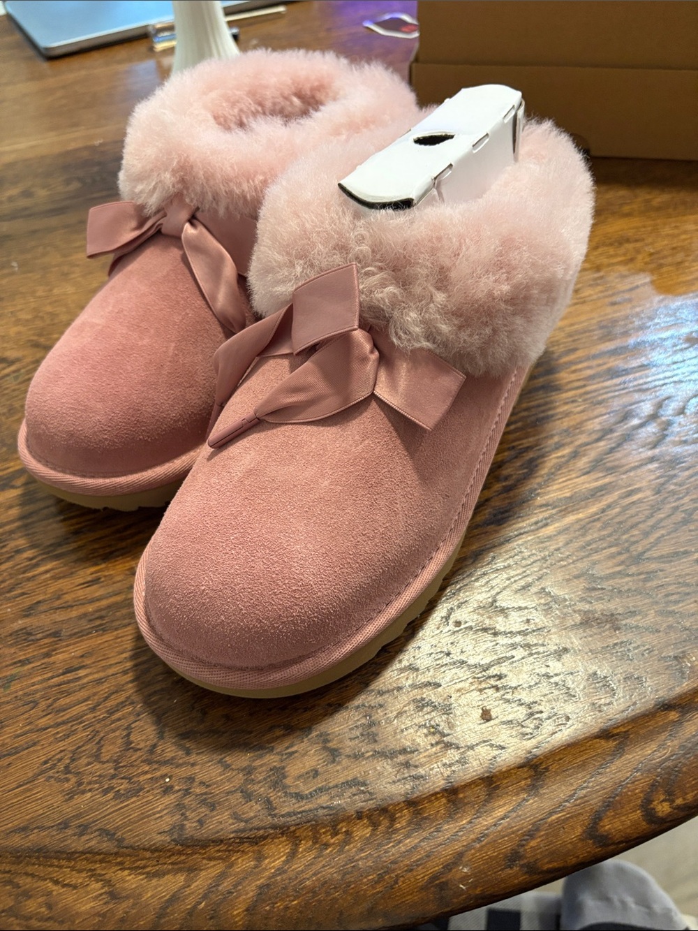 UGG Kids Pink Suede Fur-Lined Slip-On Slippers with Bow